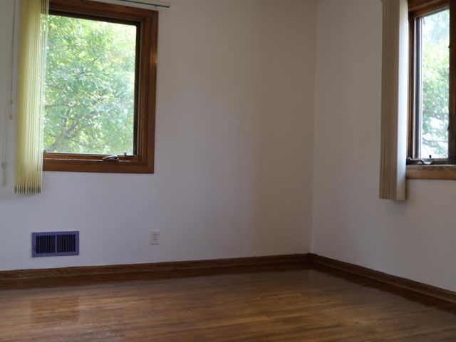 1244 Ryan Avenue E, Maplewood, MN 55109