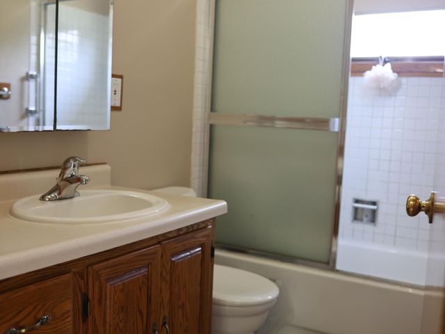 1244 Ryan Avenue E, Maplewood, MN 55109