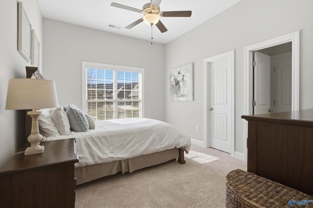 4548 River Park Boulevard SE, Owens Cross Roads, AL 35763