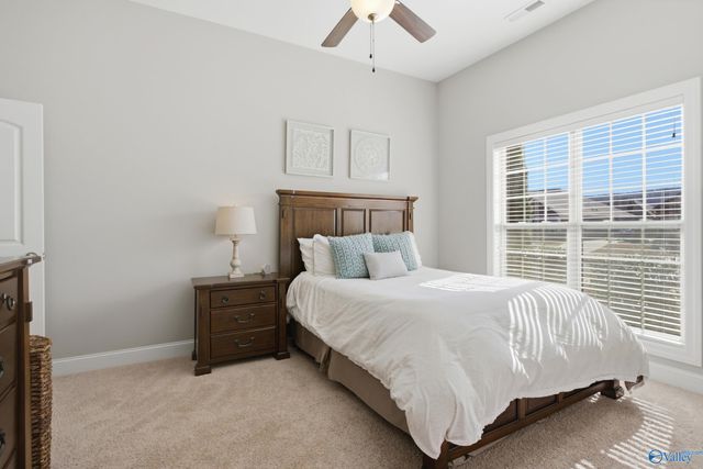 4548 River Park Boulevard SE, Owens Cross Roads, AL 35763