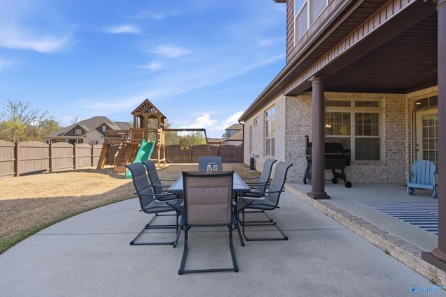 4548 River Park Boulevard SE, Owens Cross Roads, AL 35763