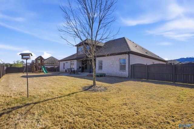 4548 River Park Boulevard SE, Owens Cross Roads, AL 35763