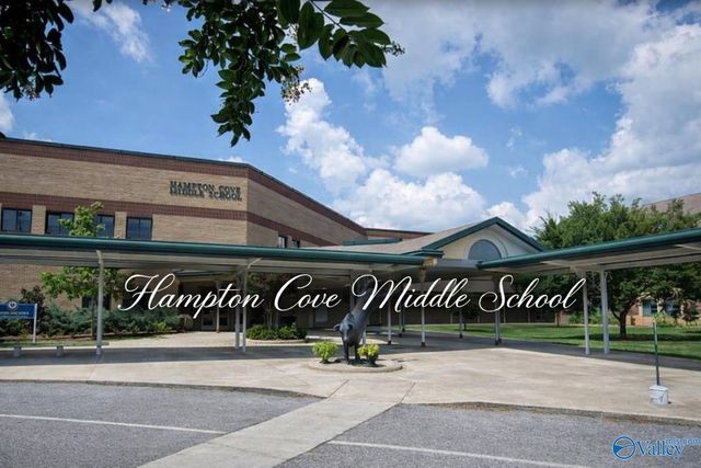 4548 River Park Boulevard SE, Owens Cross Roads, AL 35763