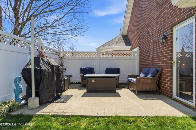 10531 Clyde Moore Blvd, Louisville, KY 40291