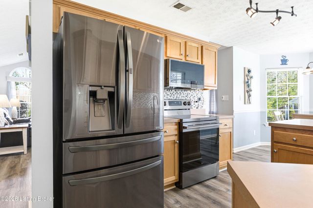 10531 Clyde Moore Blvd, Louisville, KY 40291