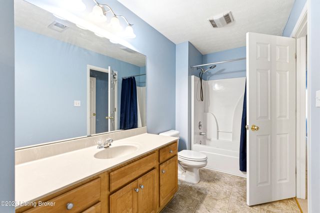 10531 Clyde Moore Blvd, Louisville, KY 40291