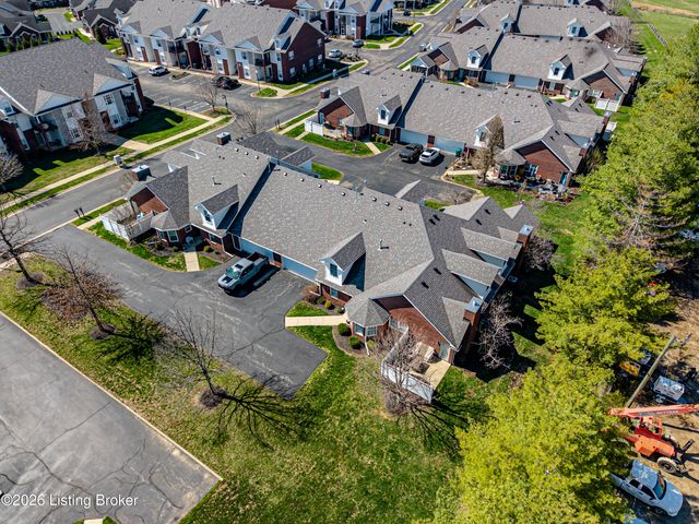 10531 Clyde Moore Blvd, Louisville, KY 40291