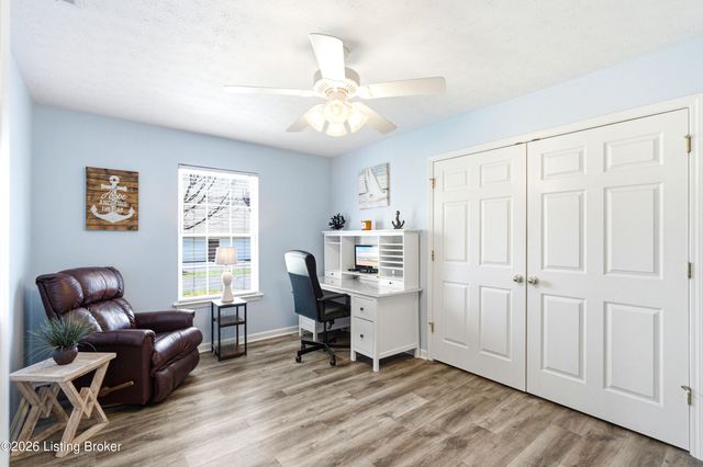 10531 Clyde Moore Blvd, Louisville, KY 40291