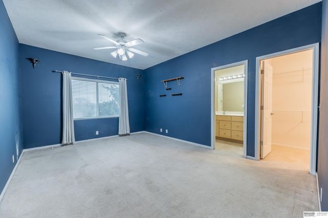 6215 N 146th Street, Omaha, NE 68116