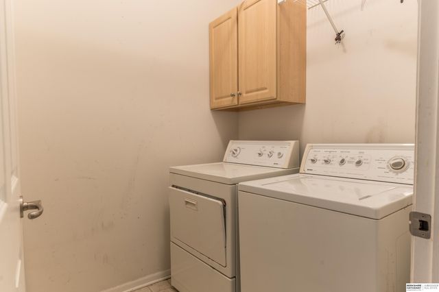 6215 N 146th Street, Omaha, NE 68116