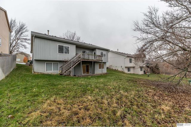 6215 N 146th Street, Omaha, NE 68116