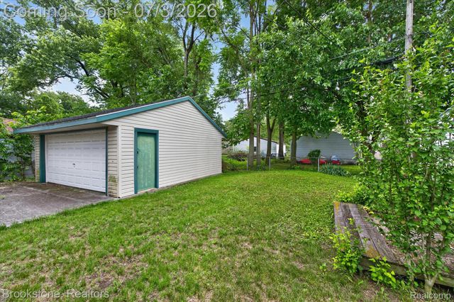 34637 Fairchild Street, Westland, MI 48186