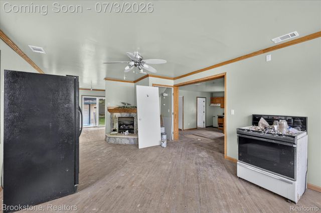 34637 Fairchild Street, Westland, MI 48186