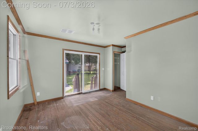 34637 Fairchild Street, Westland, MI 48186