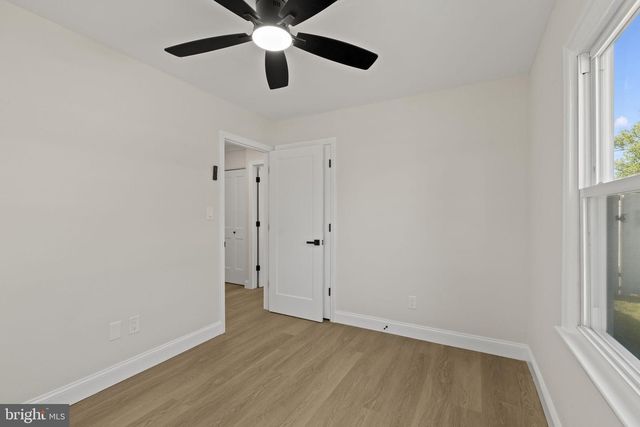 7 BELHURST LN, Willingboro, NJ 08046