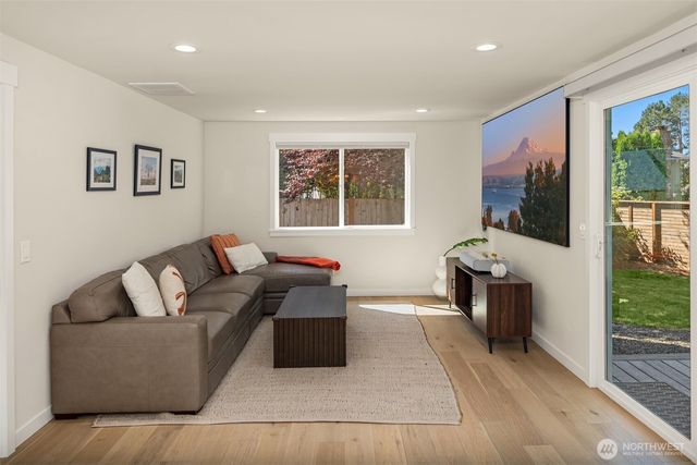 11138 127th Place NE, Kirkland, WA 98033