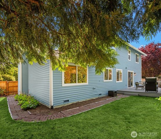 11138 127th Place NE, Kirkland, WA 98033