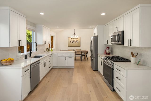 11138 127th Place NE, Kirkland, WA 98033