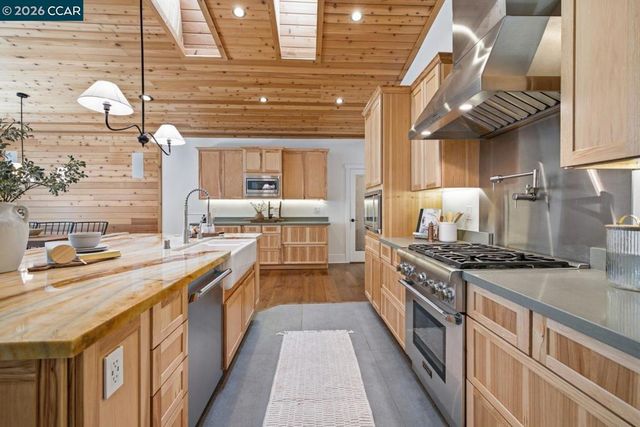 1772 Ruth Dr, Pleasant Hill, CA 94523
