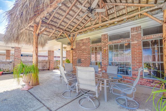 410 Scarlet Sage Drive, League City, TX 77573