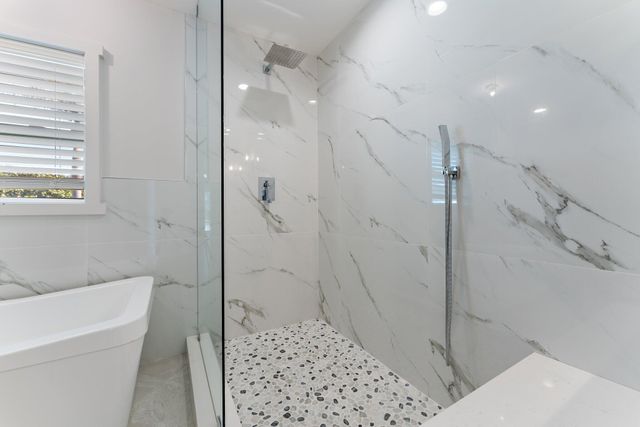 5883 Set N Sun Place, Jupiter, FL 33458