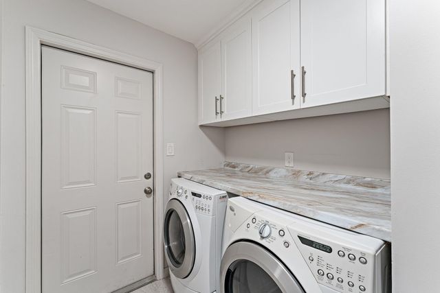 5883 Set N Sun Place, Jupiter, FL 33458