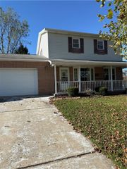110 Hickory Lane, W Leechburg, PA 15656