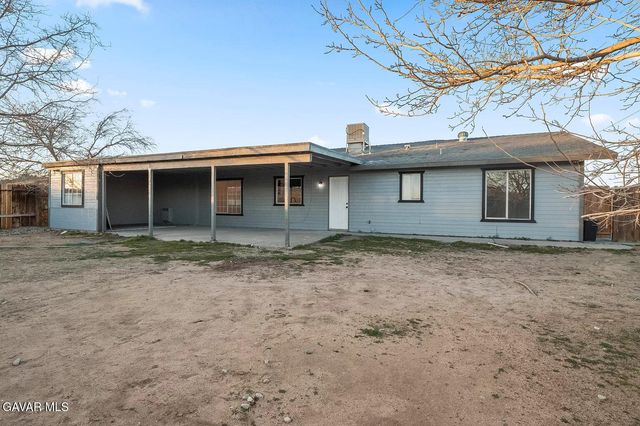 8560 Nipa Avenue, California City, CA 93505