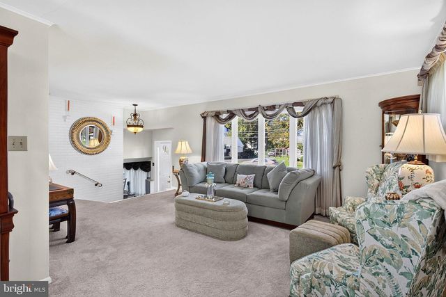 164 PAXSON AVE, Hamilton, NJ 08690