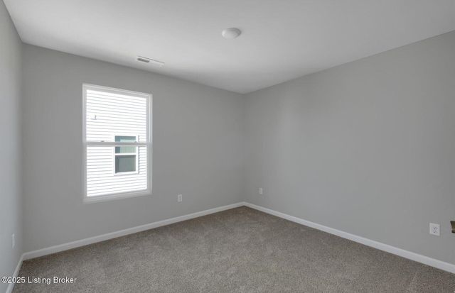 8302 Fairmount Rd, Louisville, KY 40291