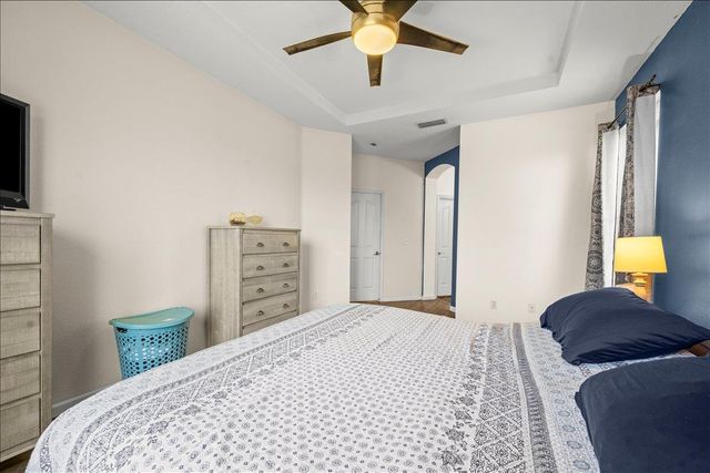 1902 Ivycrest Way, Sacramento, CA 95835