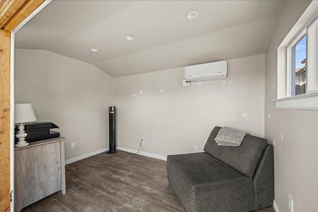 1902 Ivycrest Way, Sacramento, CA 95835