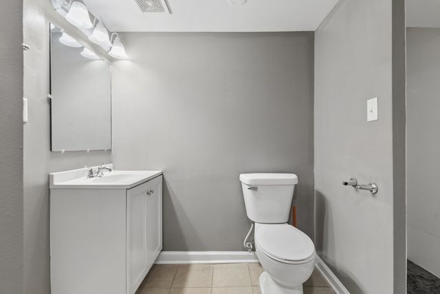 815 W 187th Street, Glenwood, IL 60425