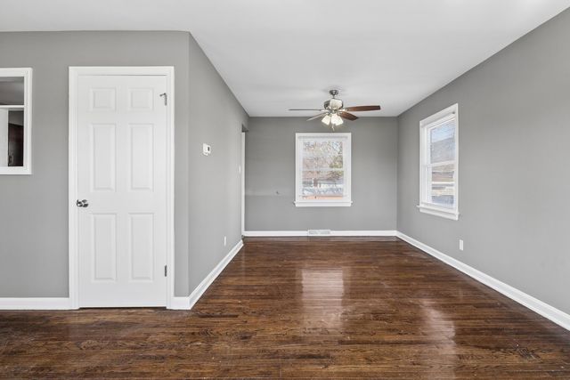 815 W 187th Street, Glenwood, IL 60425