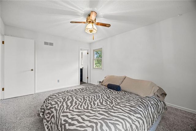 503 S Park Drive, Raymore, MO 64083