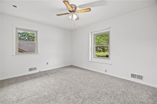 503 S Park Drive, Raymore, MO 64083