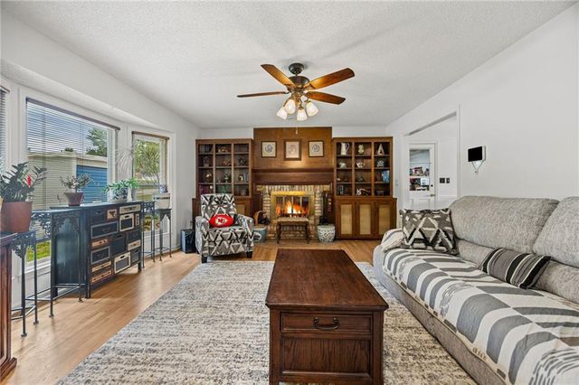 503 S Park Drive, Raymore, MO 64083