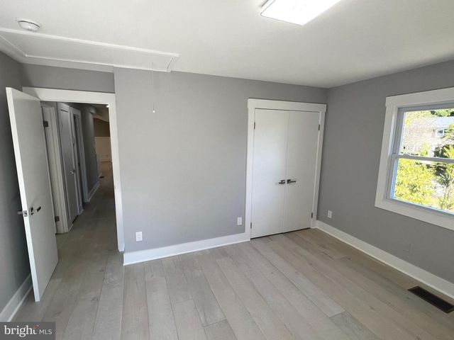 8638 VERNON AVE, Alexandria, VA 22309