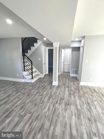 8638 VERNON AVE, Alexandria, VA 22309