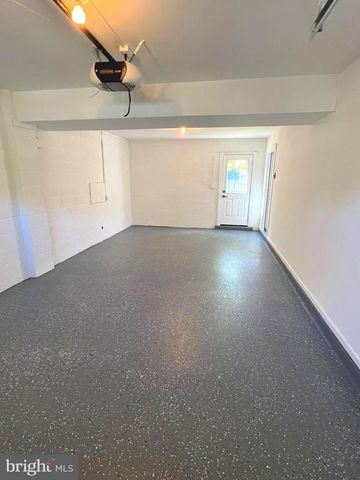 8638 VERNON AVE, Alexandria, VA 22309