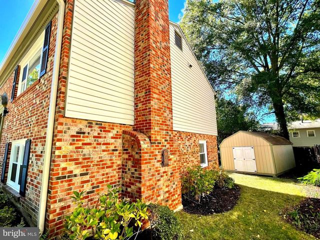 8638 VERNON AVE, Alexandria, VA 22309