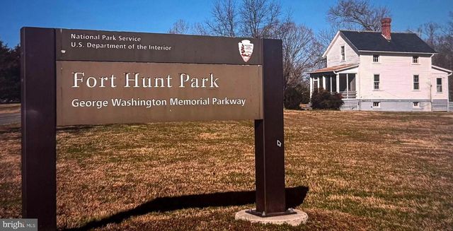 8638 VERNON AVE, Alexandria, VA 22309