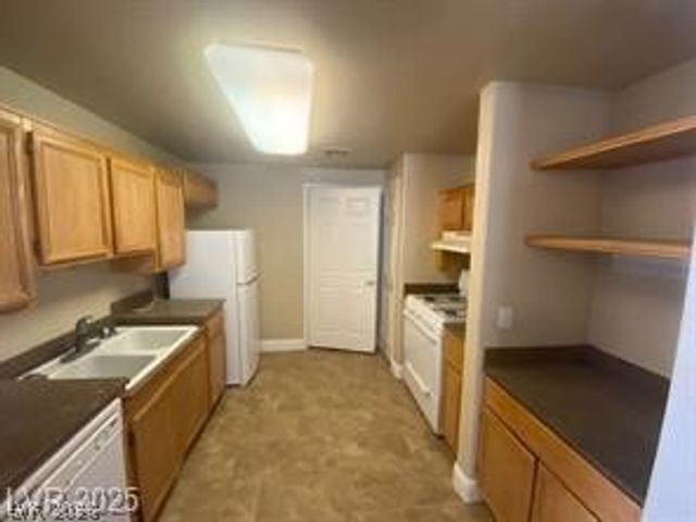 10550 West Alexander Road 1155, Las Vegas, NV 89129