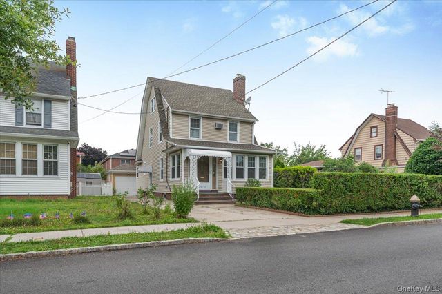 251-47 42nd Avenue, Little Neck, NY 11363