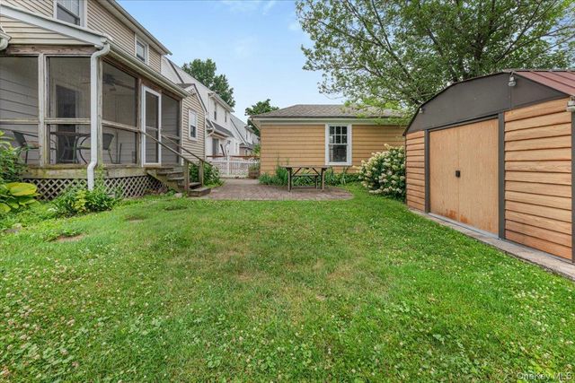 251-47 42nd Avenue, Little Neck, NY 11363