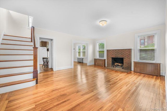 251-47 42nd Avenue, Little Neck, NY 11363
