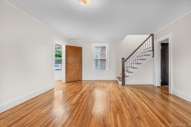 251-47 42nd Avenue, Little Neck, NY 11363
