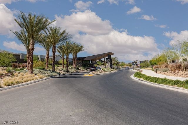 10797 Canyon Bloom Drive, Las Vegas, NV 89135