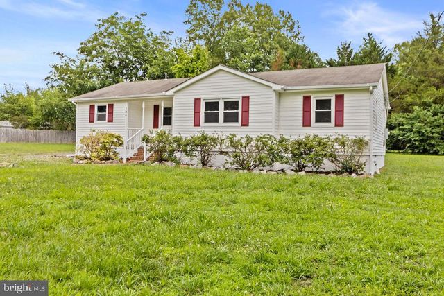 124 YORKTOWN DR, Ruther Glen, VA 22546