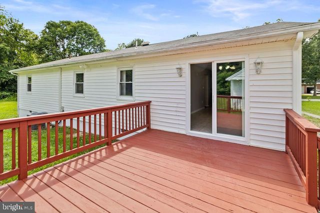124 YORKTOWN DR, Ruther Glen, VA 22546